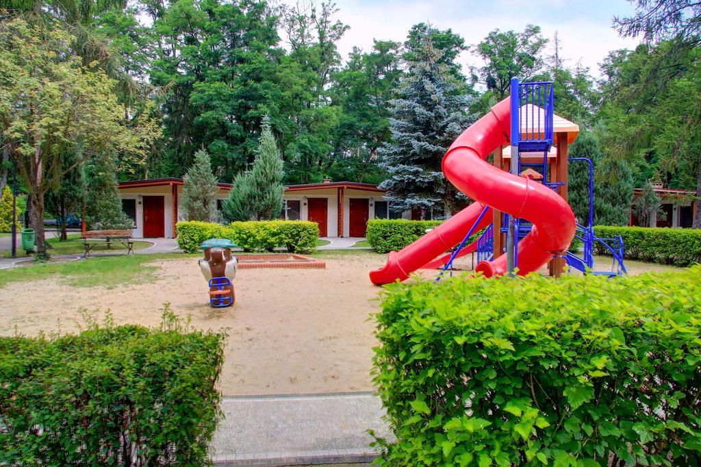 Hotel Kama Park Sierakow  Exterior foto